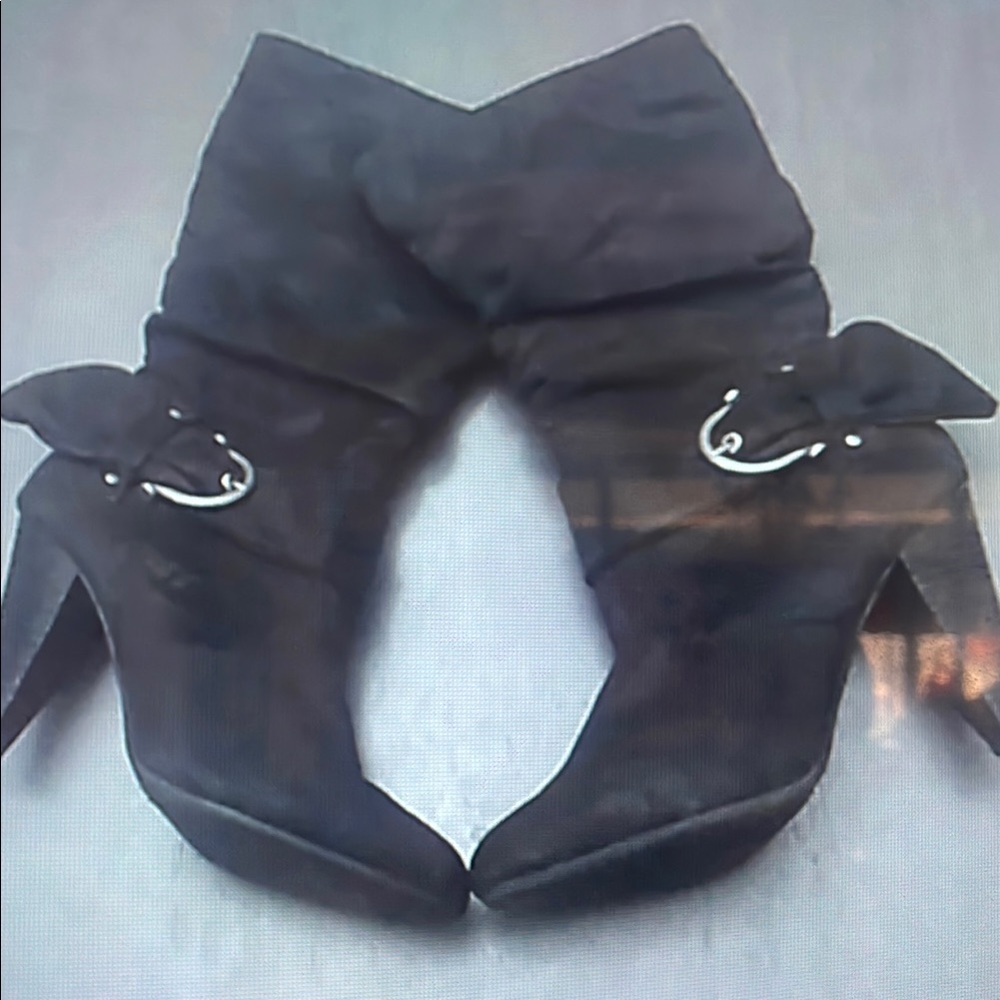 Elegant Black Women's Boots